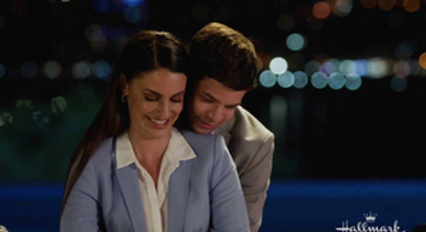 VIDEO: Get a Sneak Peek at Jeremy Jordan in Hallmark's MIX UP IN THE MEDITERRANEAN  Image