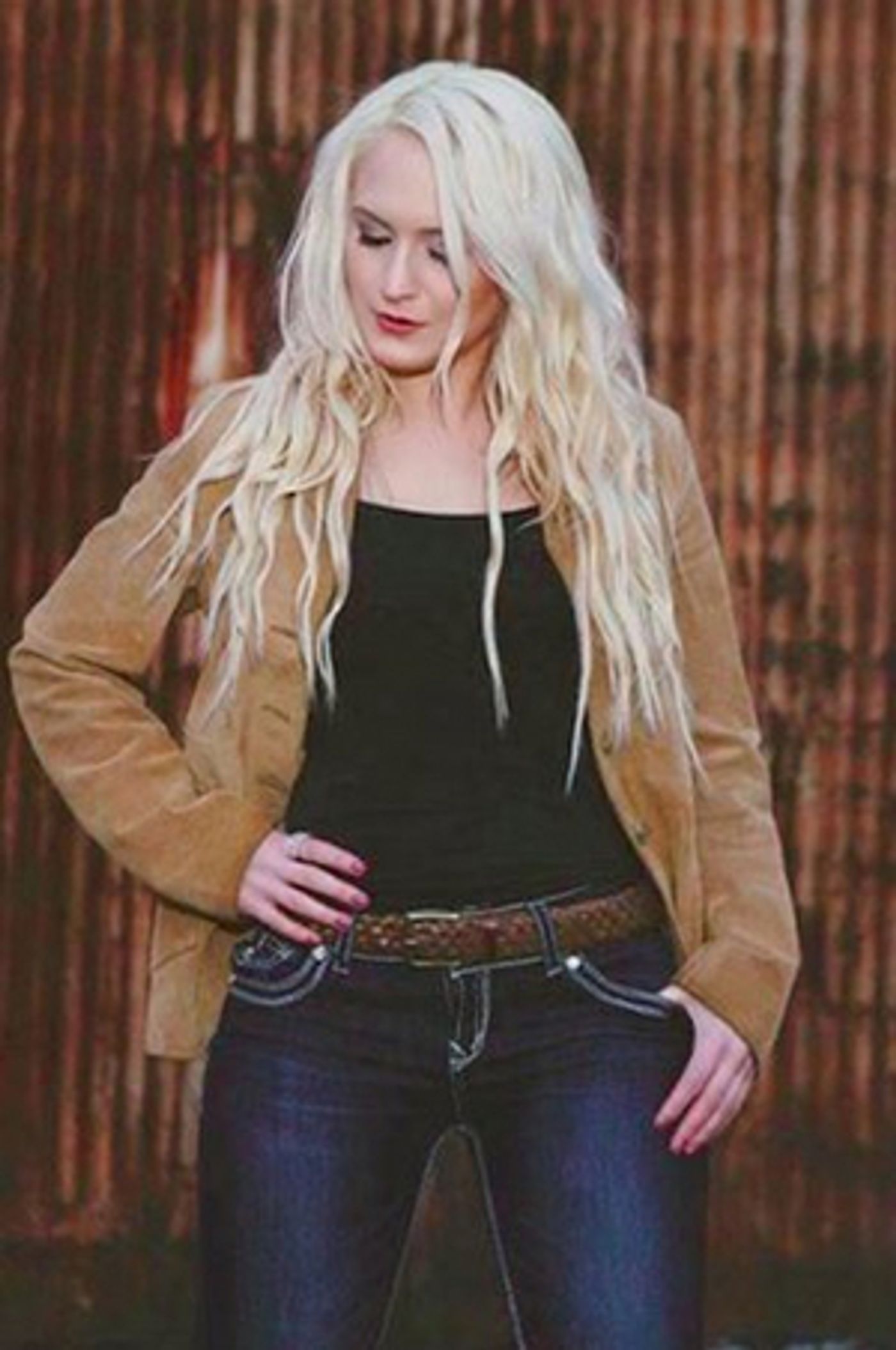 Ashley Jordan Kicks Off 2021 with Hopeful New Single 'One More Night'  Image