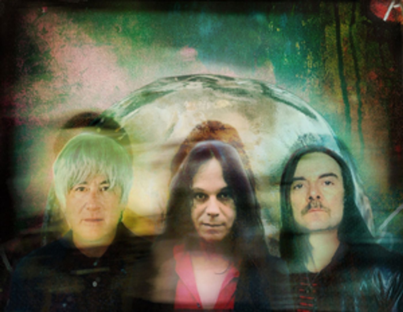 Interview: Roger Joseph Manning Jr. Talks Lickerish Quartet, Songwriting, and the Utopian Music World of the Early '80s Interview: Roger Joseph Manning Jr. Talks Lickerish Quartet, Songwriting, and the Utopian Music World of the Early '80s Image