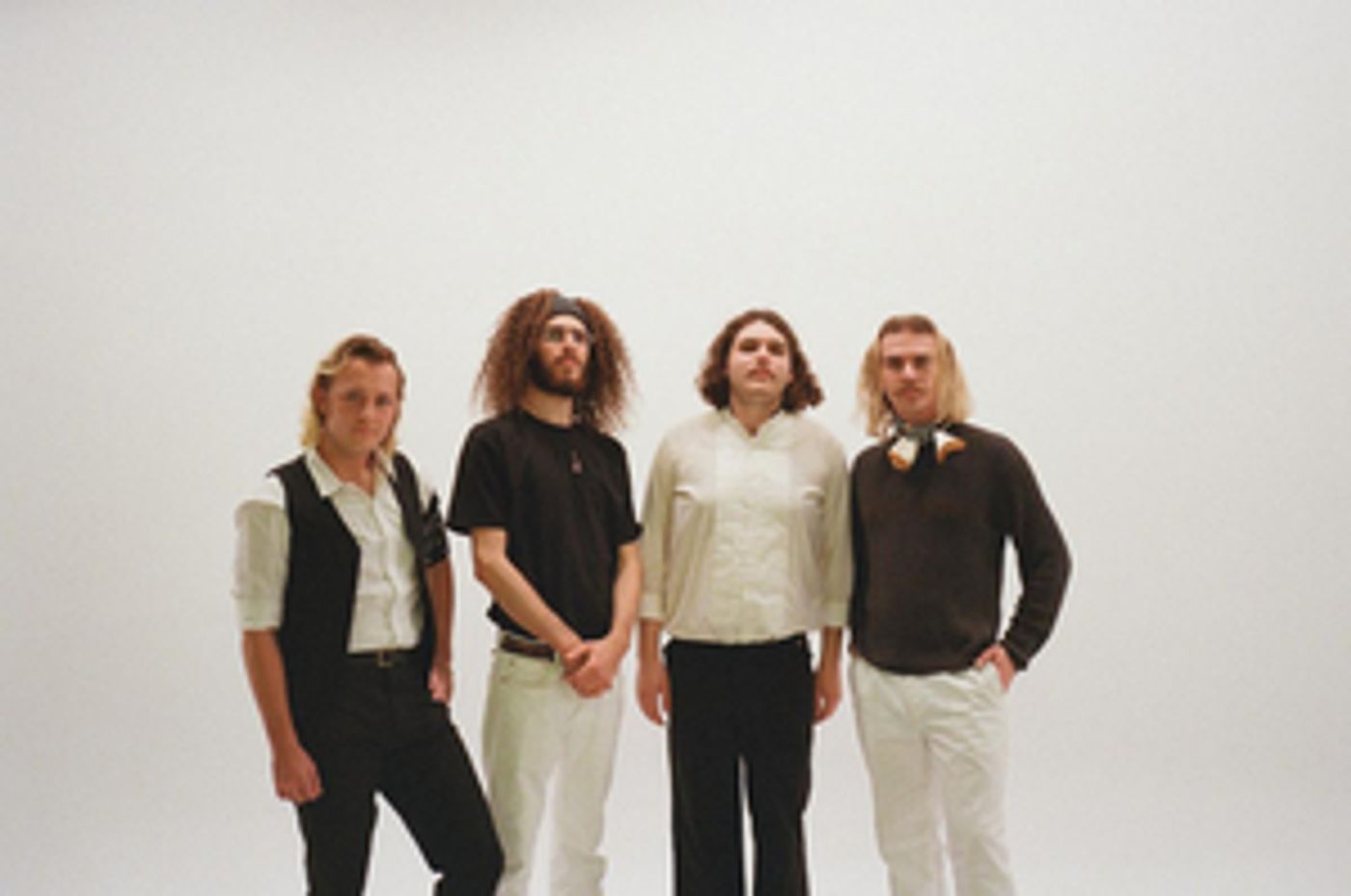 Carpool Tunnel Shares New Single 'Dreaming Still'  Image