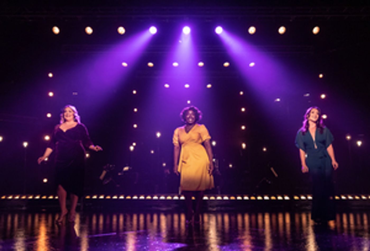 Review: SIMPLY SONDHEIM at Signature Theatre  Image