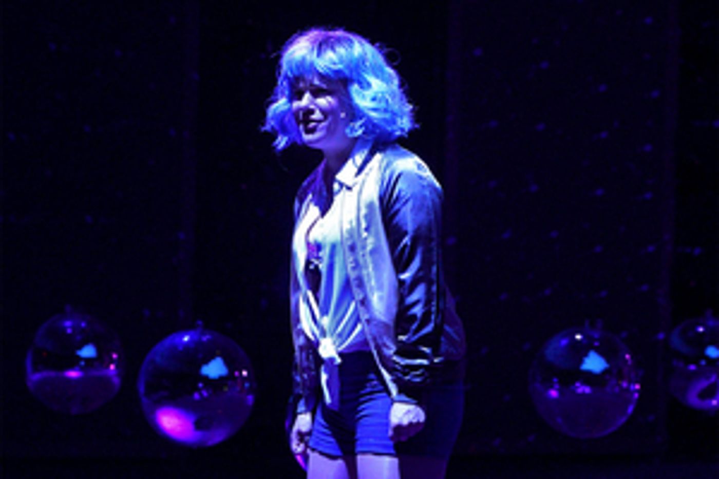 Feature: ONLINE VIRTUAL OPERA TOUR No. 44 at Home Computer Screens  Image