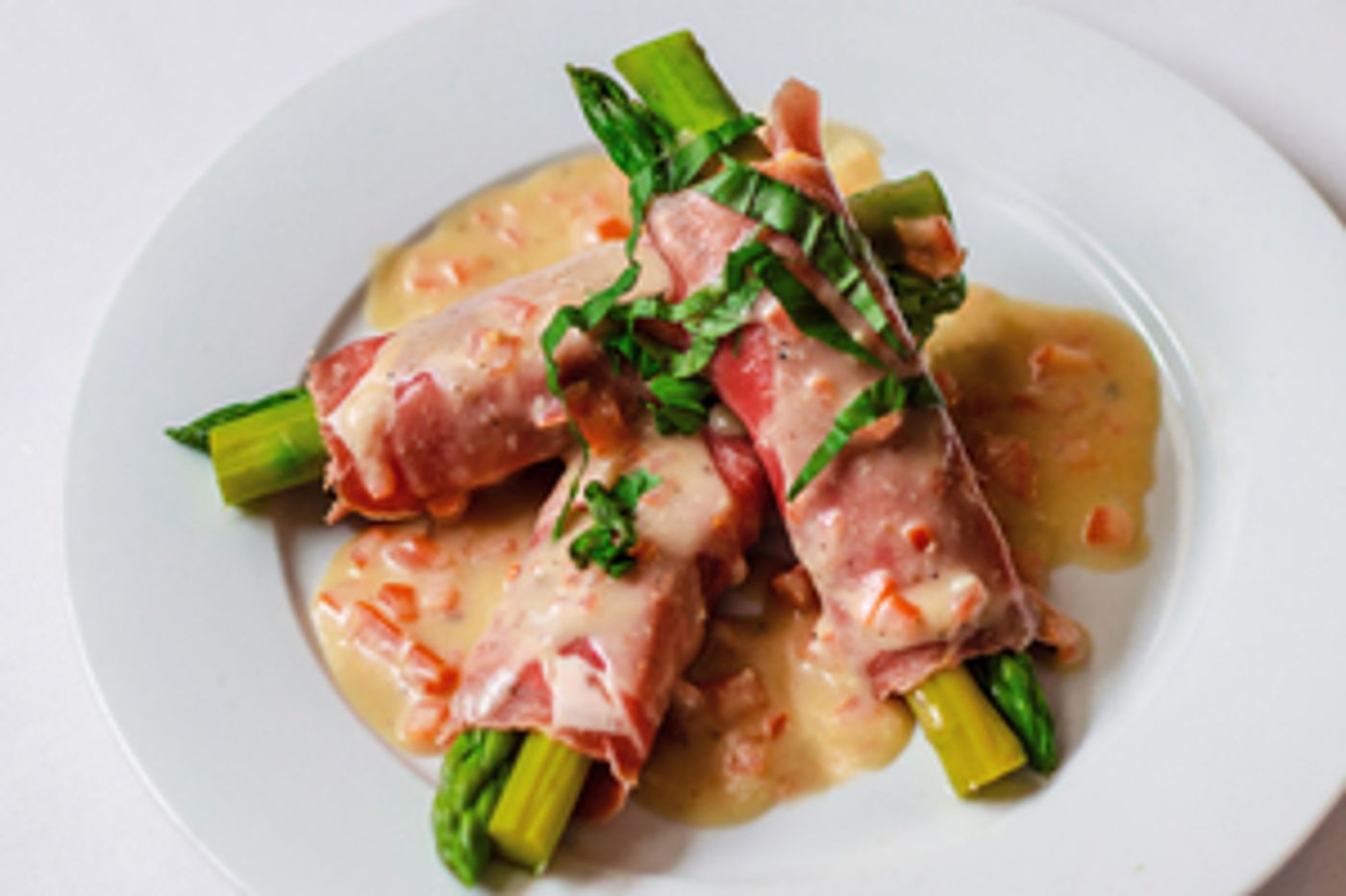 WOODBRIDGE NJ Downtown Restaurants to Discover WOODBRIDGE NJ Downtown Restaurants to Discover Image