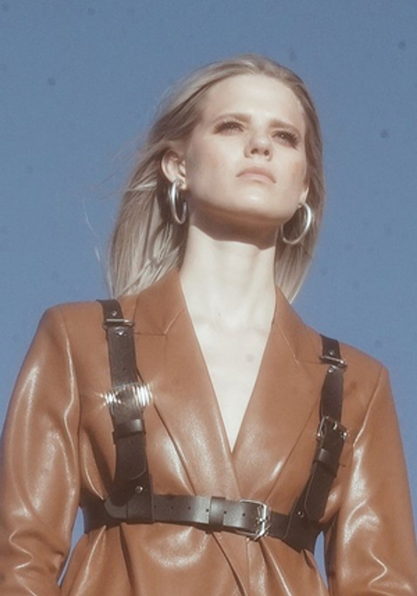 Molly Kate Kestner Releases New Music Video for Single 'Get Up'  Image