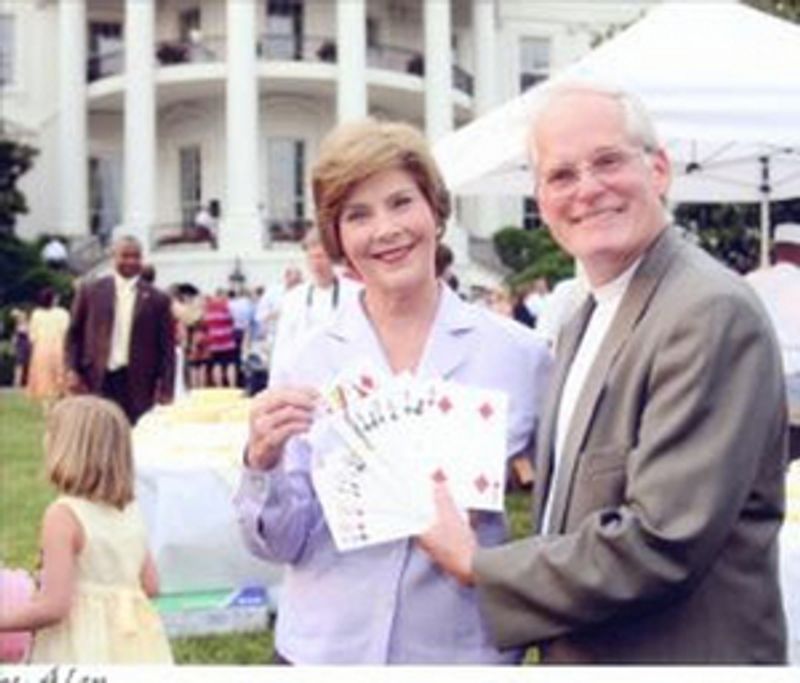 Celebrity Magician Wayne Alan Announces the Publication of his Book, MAGICIANS IN THE WHITE HOUSE Image