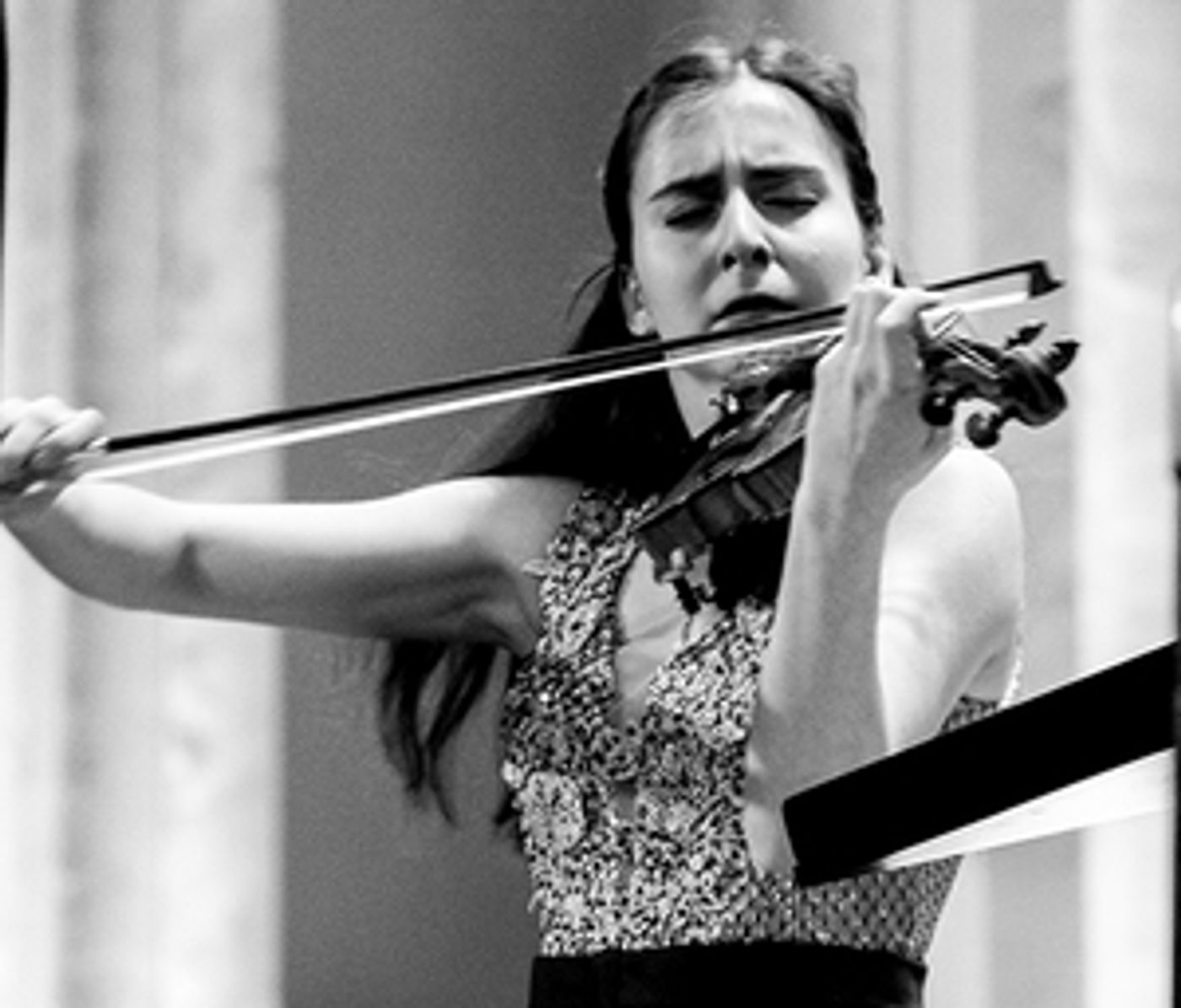 Opus 3 Artists Signs Violinist Diana Adamyan  Image