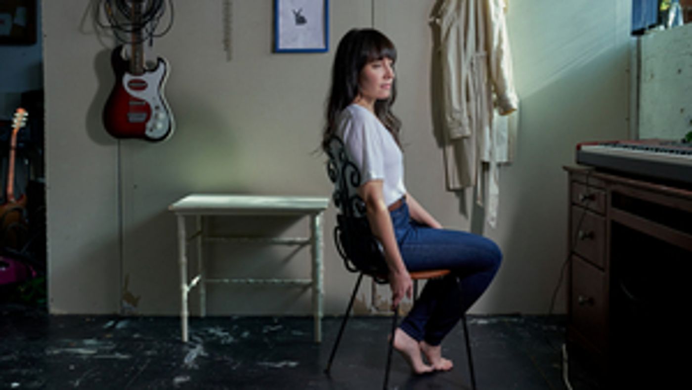 Elizabeth and the Catapult Releases 'thirsty' Single Elizabeth and the Catapult Releases 'thirsty' Single Image