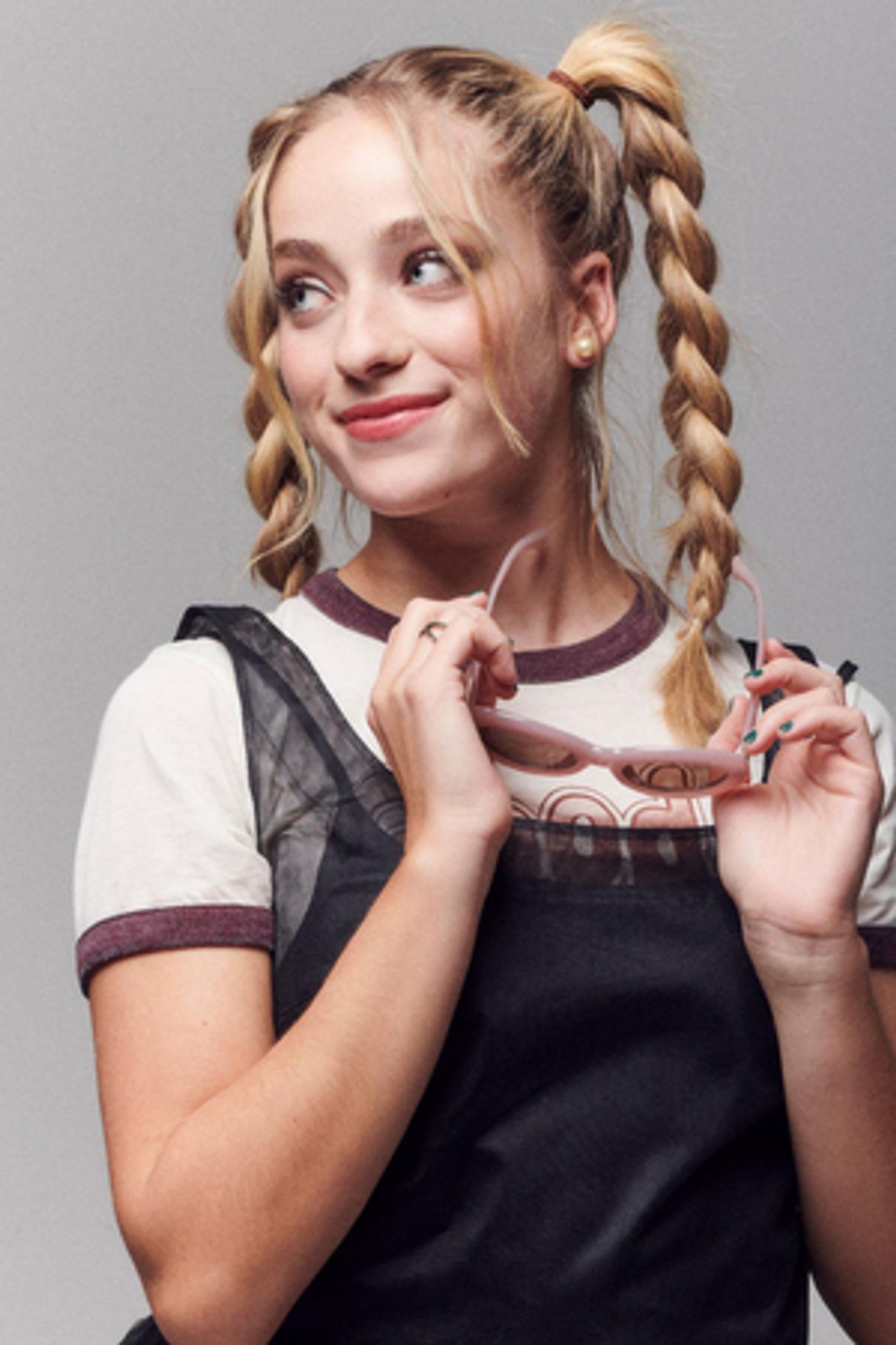 Brynn Cartelli Returns With 'Long Way Home' Brynn Cartelli Returns With 'Long Way Home' Image