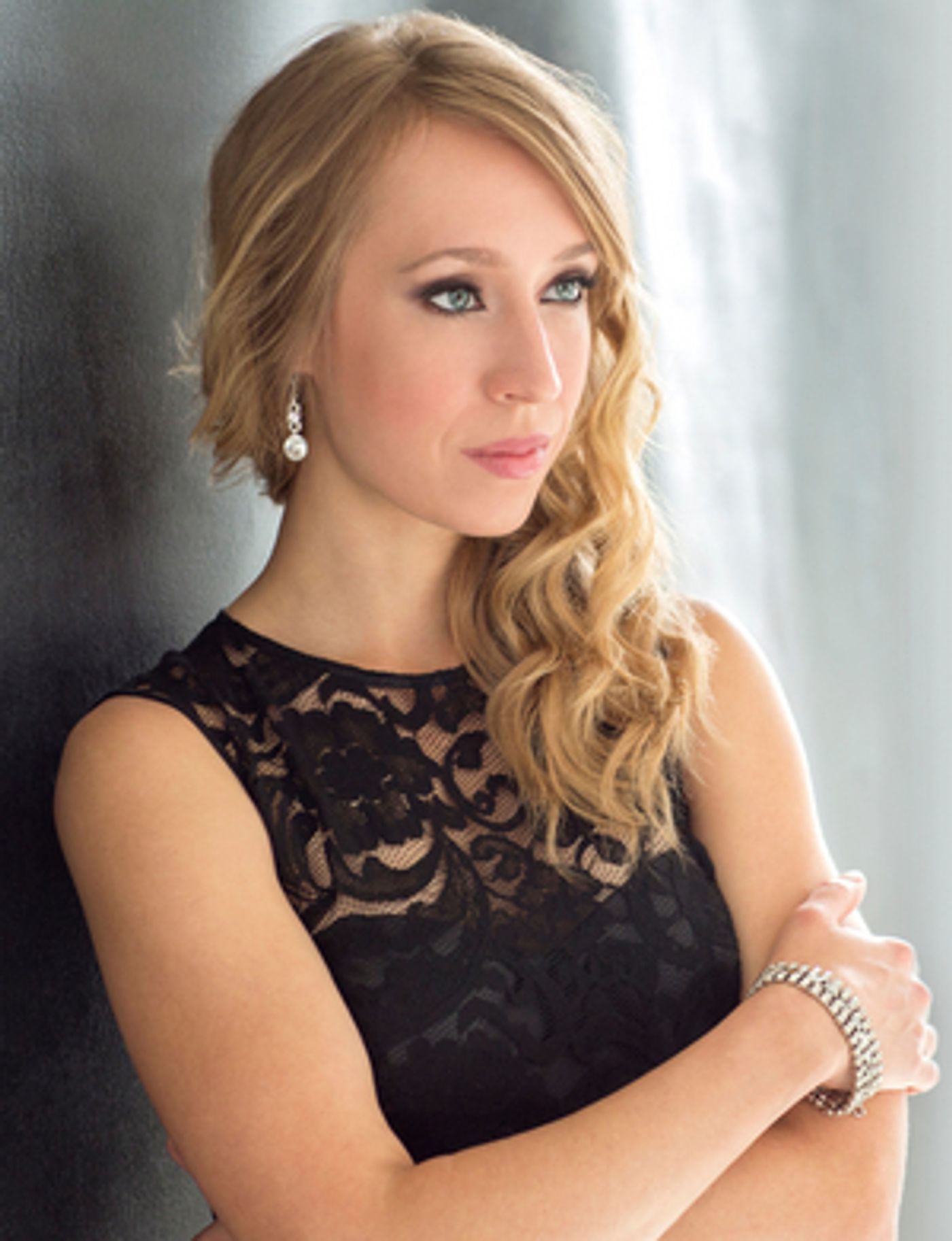 Interview: Emily Fons of San Diego Opera's THE BARBER OF SEVILLE at Pechanga Arena Drive-in.  Image