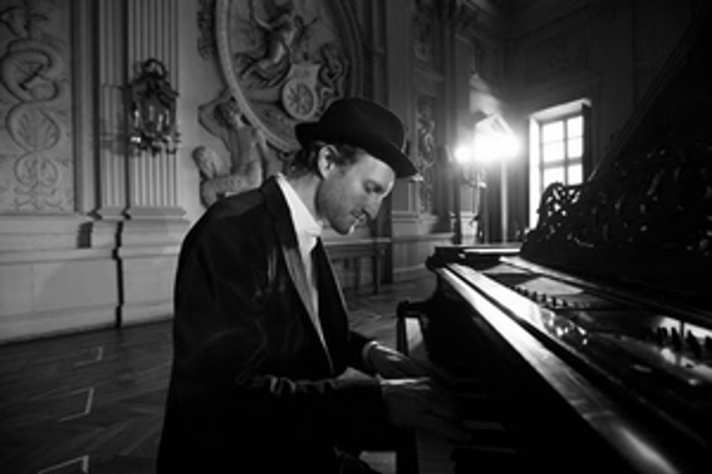 Jeremiah Fraites Shares Instrumental Piano Cover Of Billie Eilish's 'when the party's over'  Image