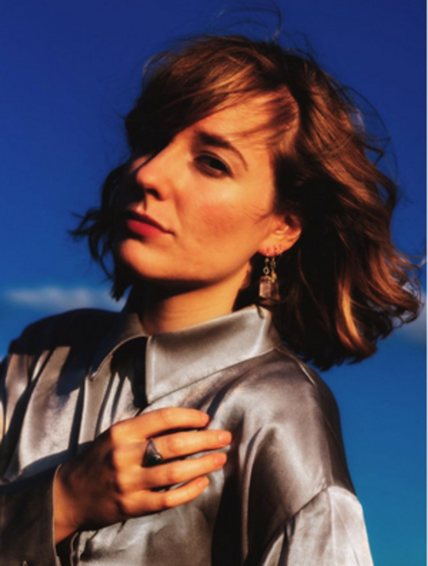 lùisa Shares New Track 'Come Around'  Image