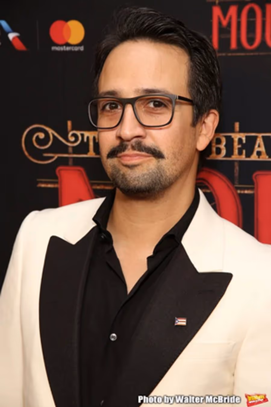 Lin-Manuel Miranda, Michelle Obama Join ROLL UP YOUR SLEEVES Vaccine Awareness Special on NBC Image