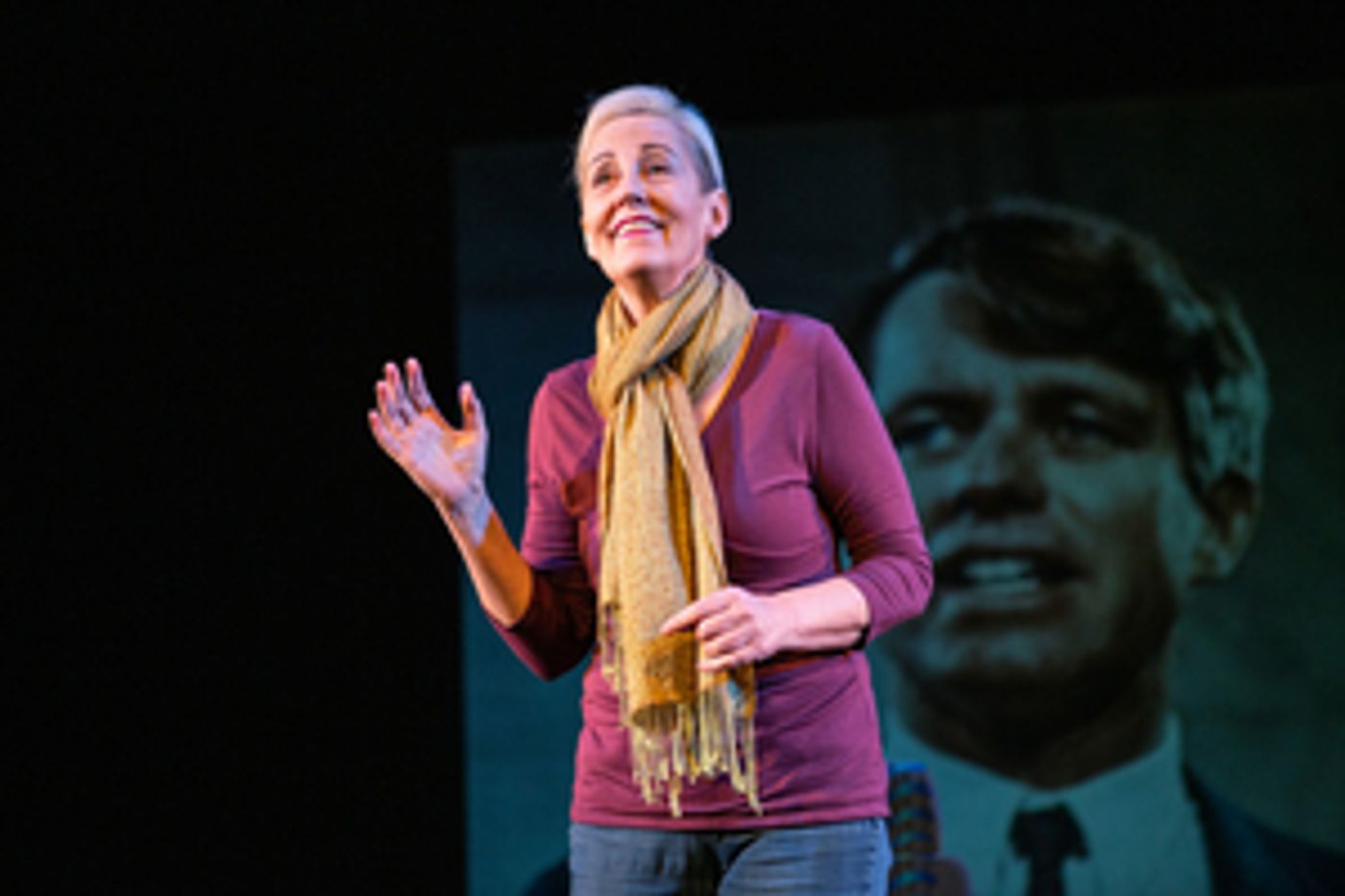 Review: San Francisco Playhouse Streams Julia Brothers' I WAS RIGHT HERE  Image