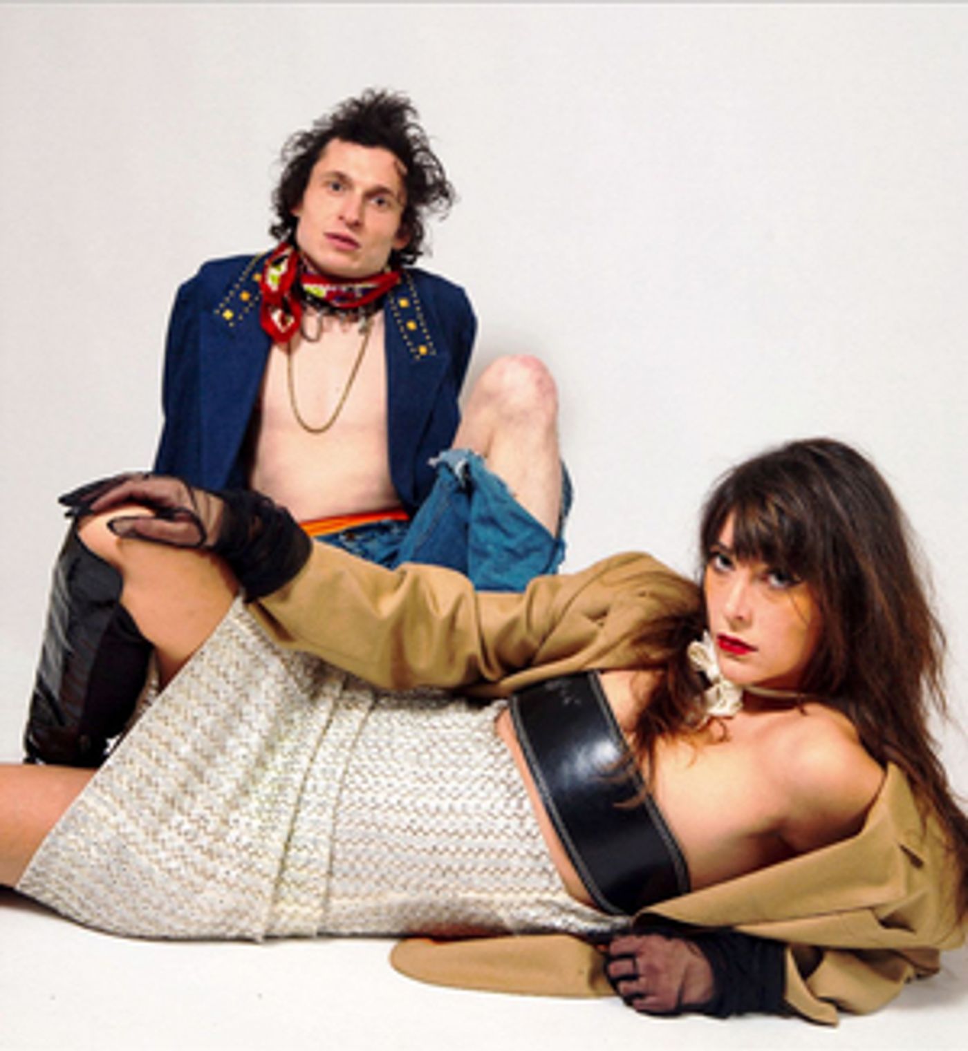 Paupière Share 'Coeur Monarque' Music Video Paupière Share 'Coeur Monarque' Music Video Image