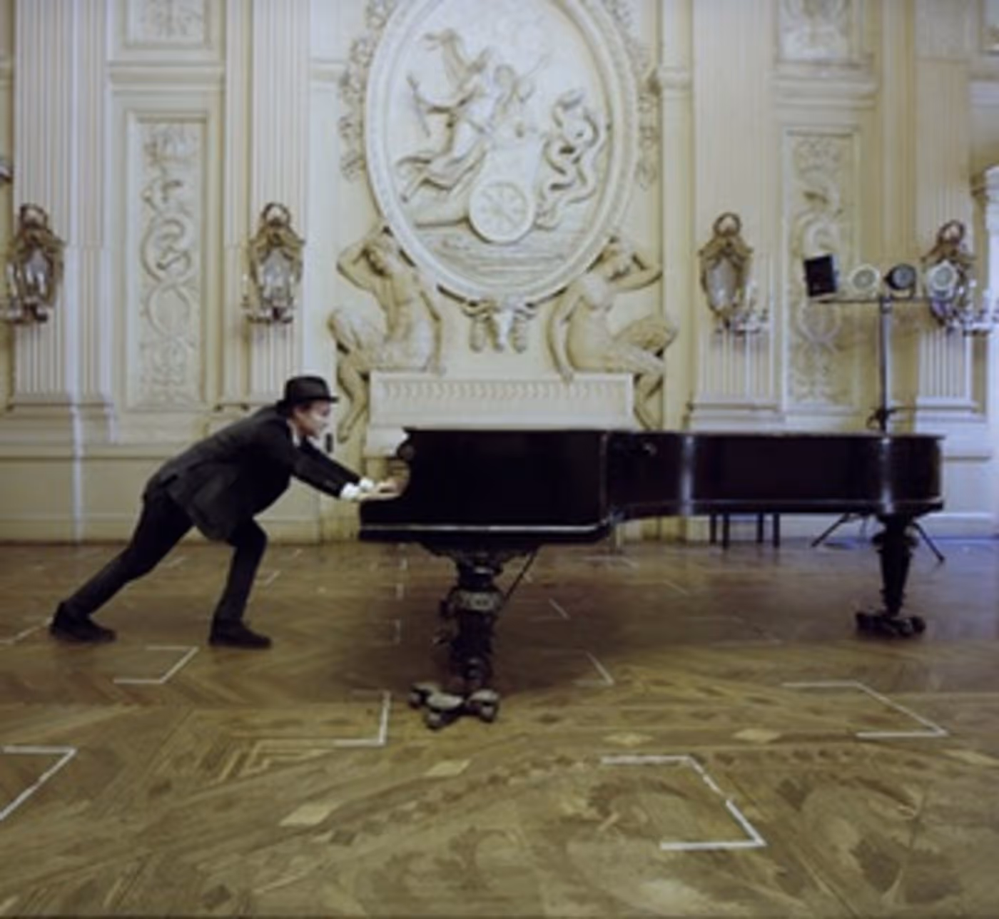 Jeremiah Fraites Releases 'Piano Piano (Acoustic)' Jeremiah Fraites Releases 'Piano Piano (Acoustic)' Image