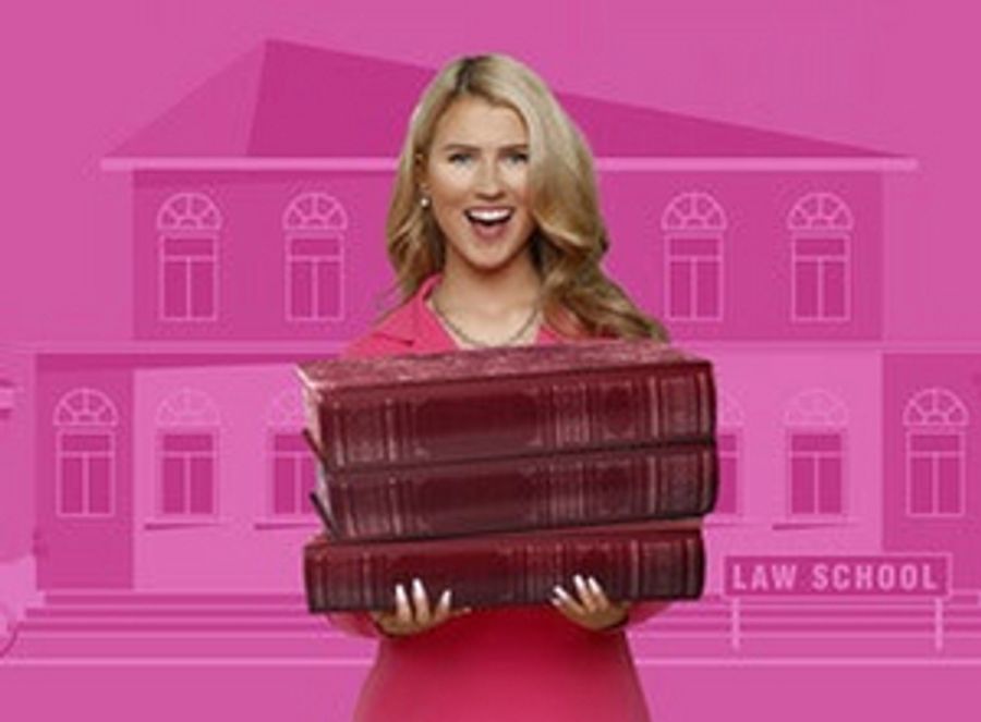 Review: LEGALLY BLONDE at Crown Theatre Image