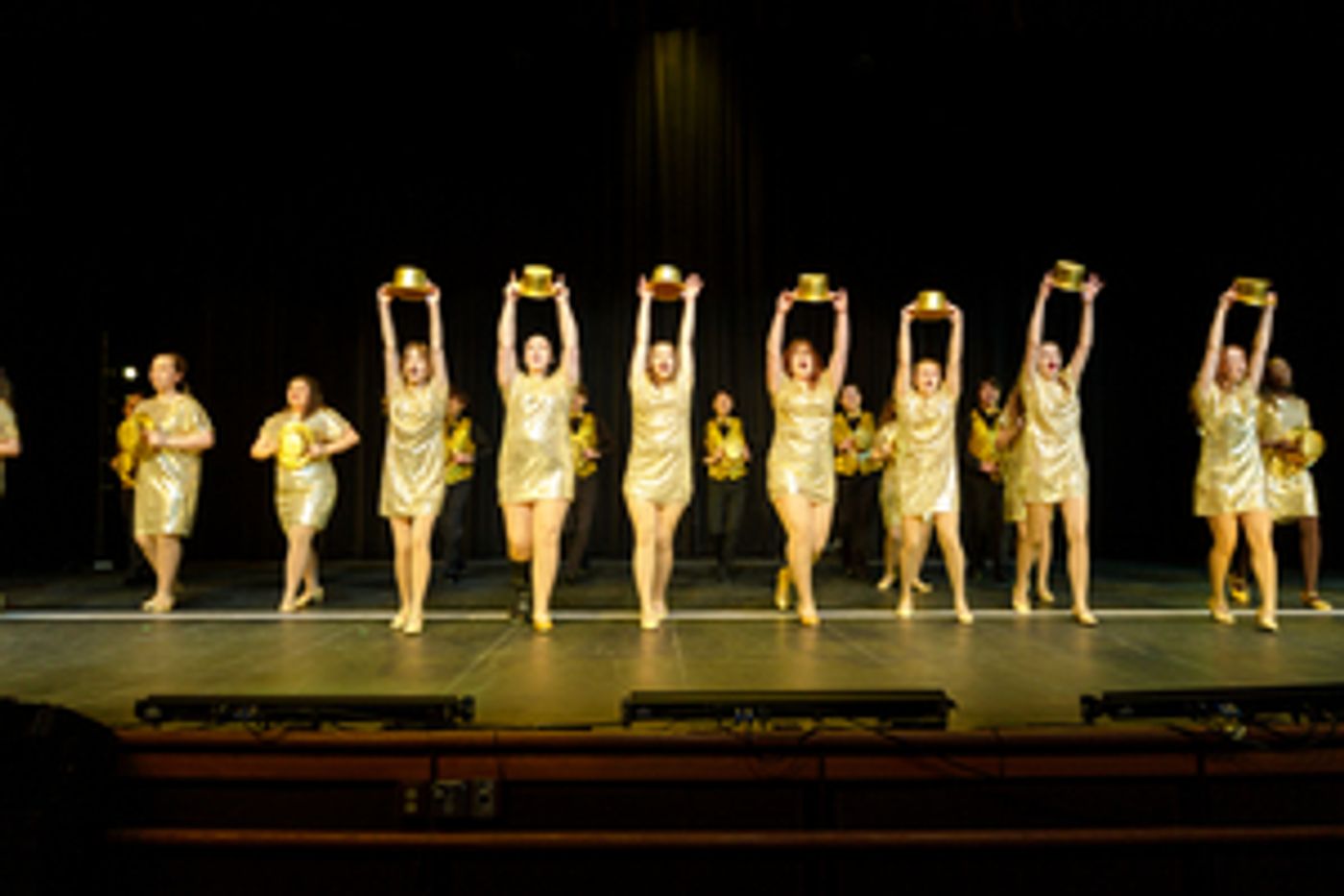 Review: A CHORUS LINE at Fargo South High Theatre  Image