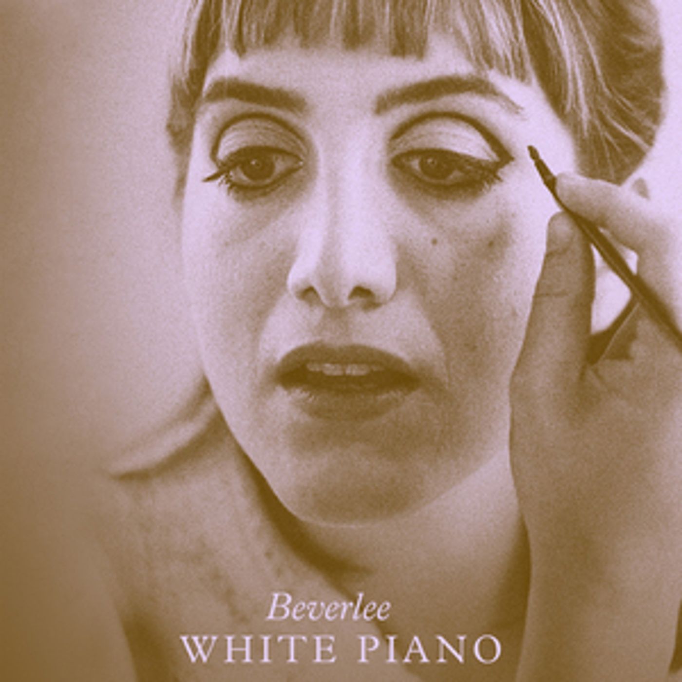 BEVERLEE Shares New Single & Video 'White Piano'  Image