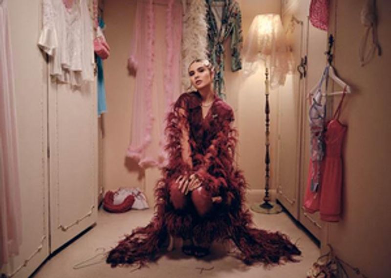 Mimi Webb Releases New Video for 'Good Without' Image