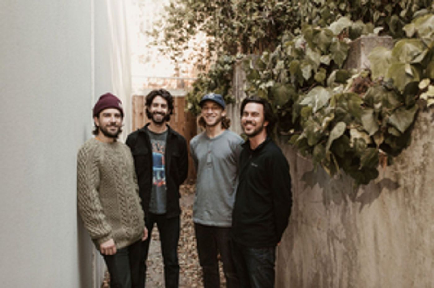 Cold Moon Releases New Single 'Lost'  Image