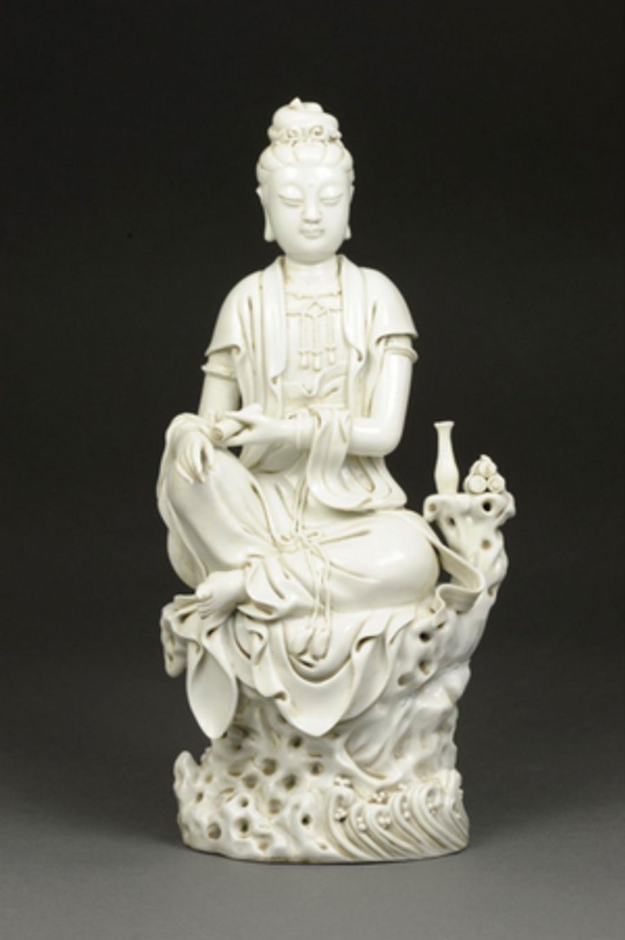 $5M Gift Expands U-M Museum of Art's Chinese Ceramics Collection and Creates Weese Program Image