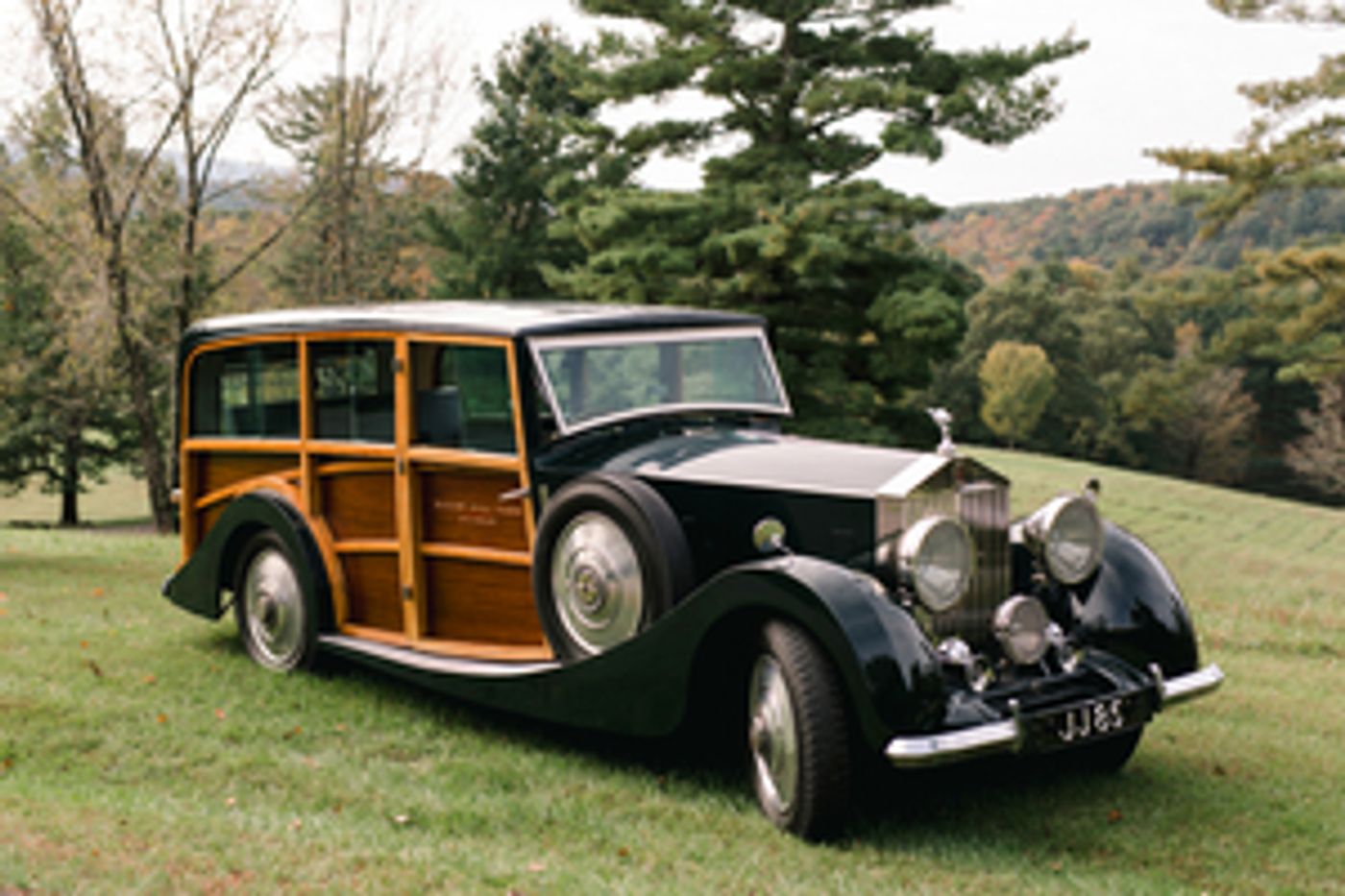 Guernsey's to Present URBAN GEMS Auction in May Guernsey's to Present URBAN GEMS Auction in May Image