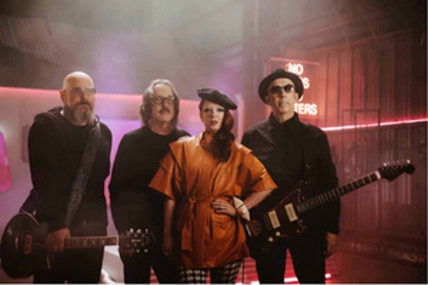 Garbage Unveil New Single & Video 'No Gods No Masters'  Image