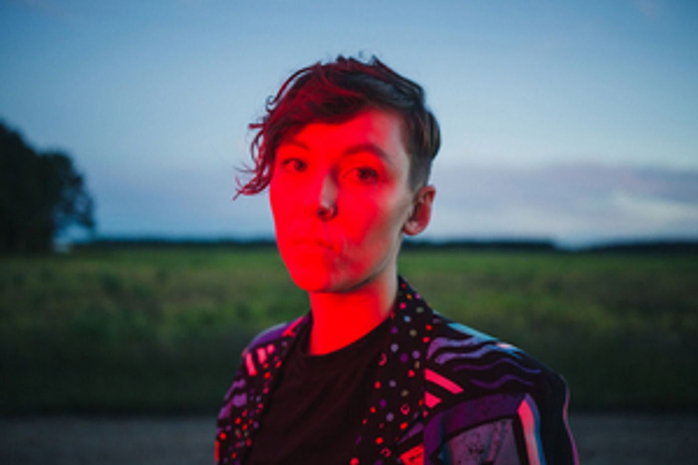 Lipstick Jodi Premieres New Single 'Take Me Seriously'  Image