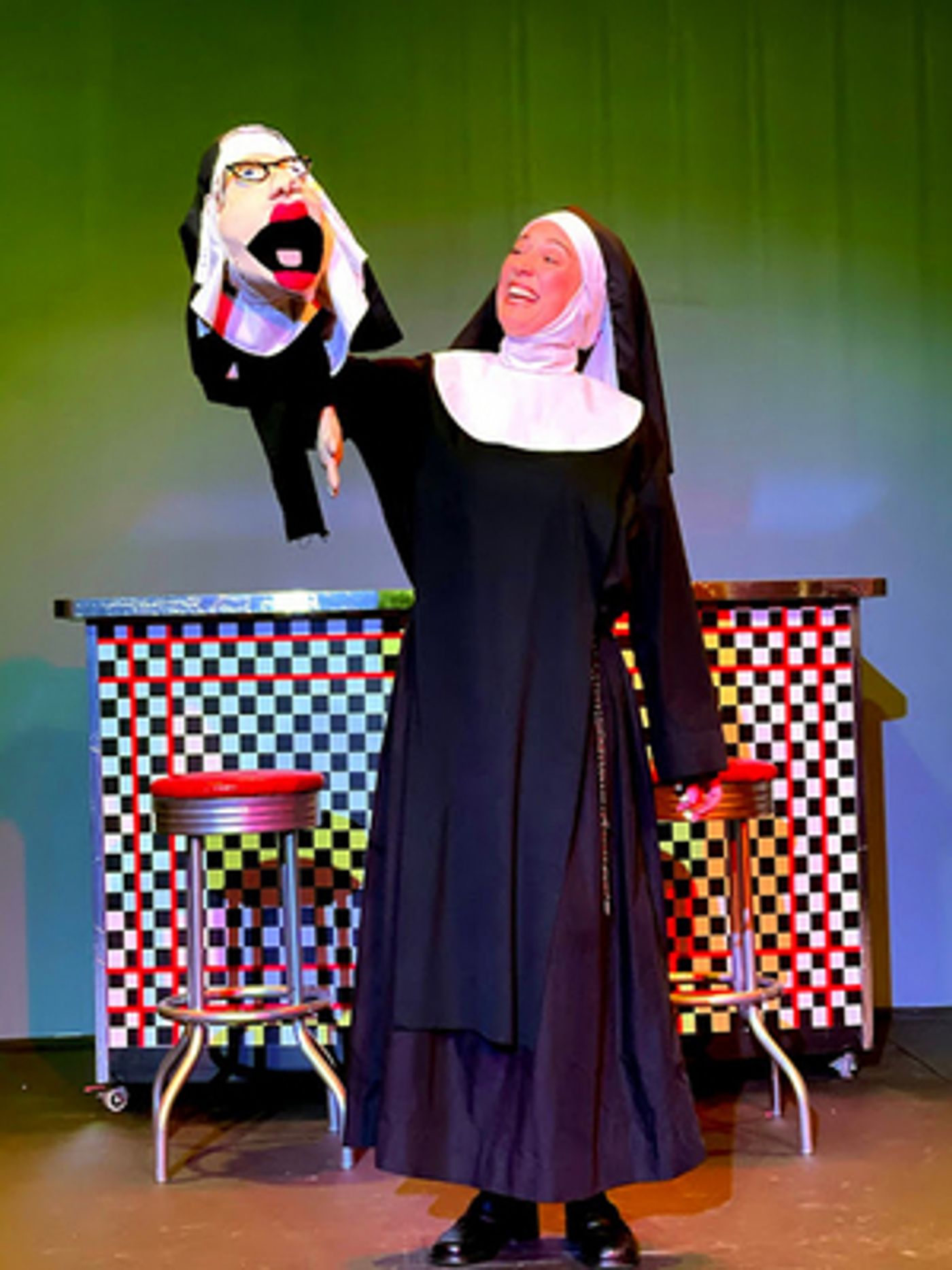 Review: NUNSENSE at Arizona Broadway Theatre  Image