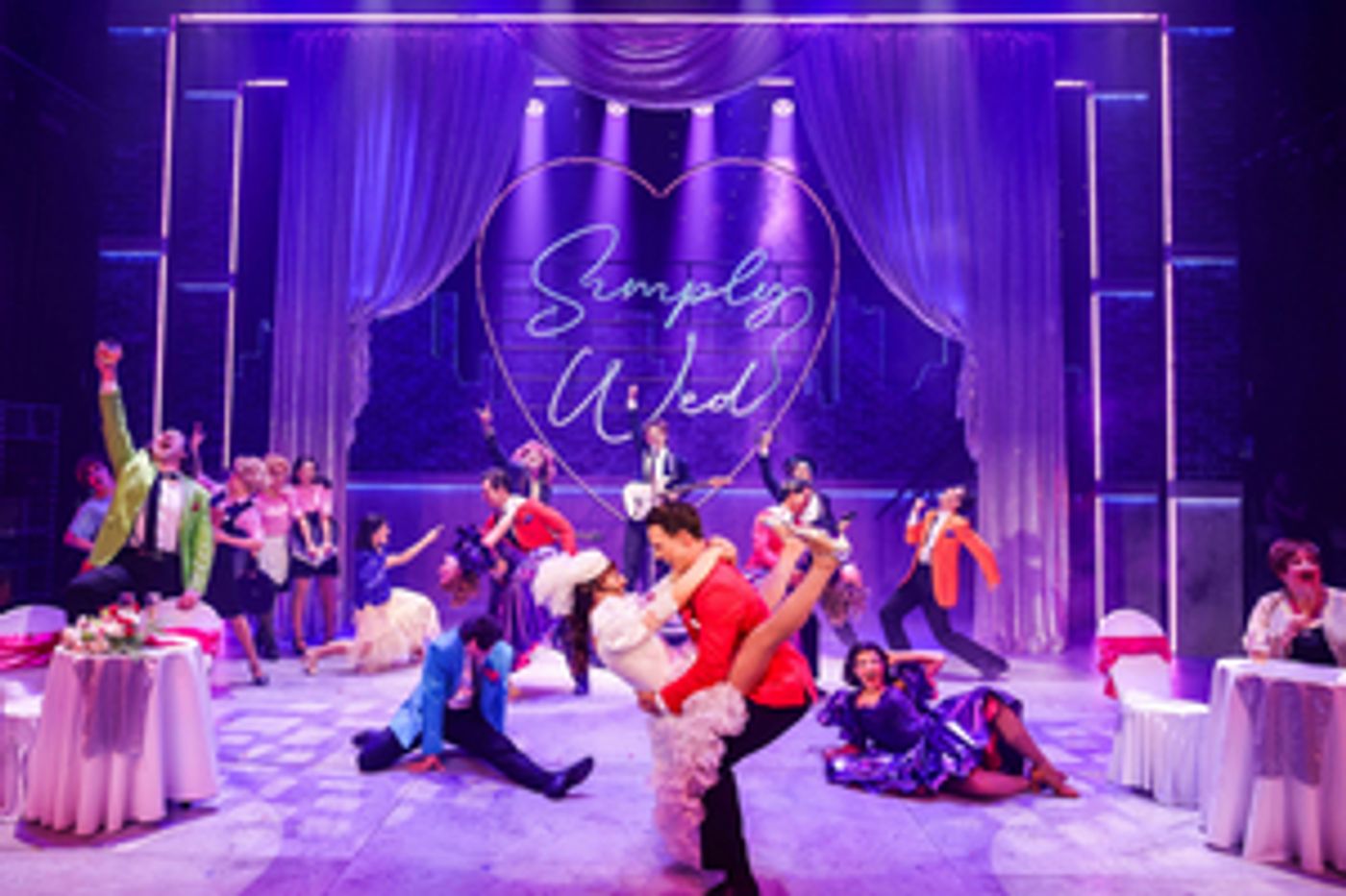 Review: THE WEDDING SINGER at Athenaeum Theatre  Image