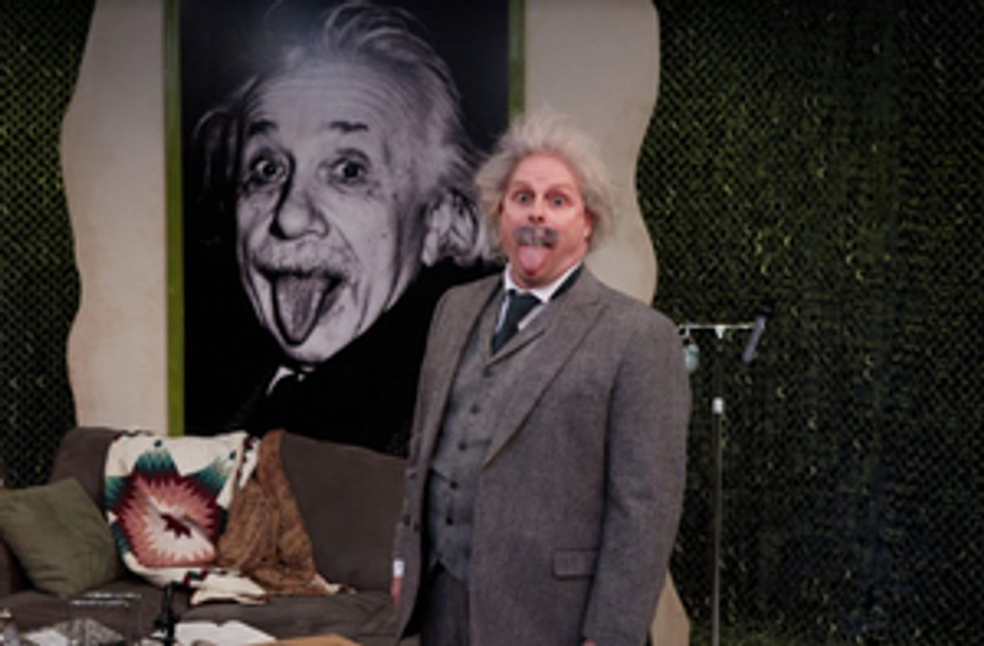Review: EINSTEIN COMES THROUGH at North Coast Repertory Theatre  Image