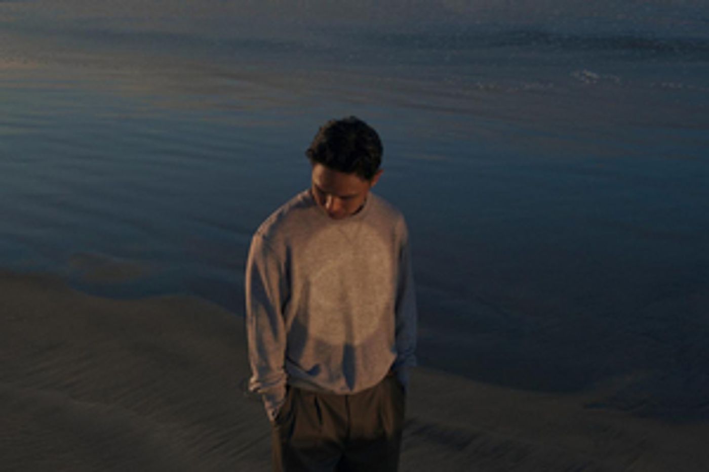 Lionel Boy Shares 'Mango Michelada' Single  Image