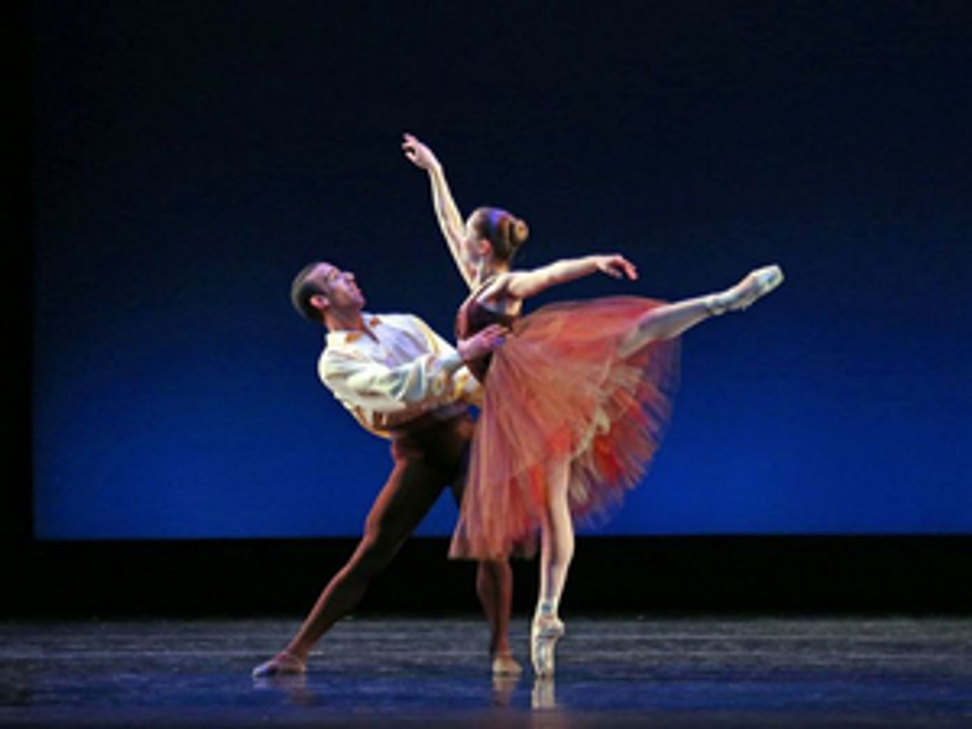 Verb Ballets Returns to Live Theatre With Virtual Component Verb Ballets Returns to Live Theatre With Virtual Component Image