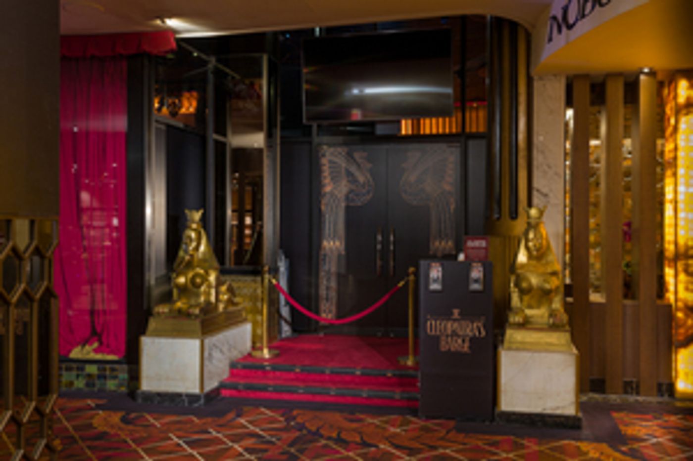 Feature: LAS VEGAS ARTISTS CAPTIVATES LAS VEGAS SHUTDOWN 2020 IN NEW BOOK Feature: LAS VEGAS ARTISTS CAPTIVATES LAS VEGAS SHUTDOWN 2020 IN NEW BOOK Image