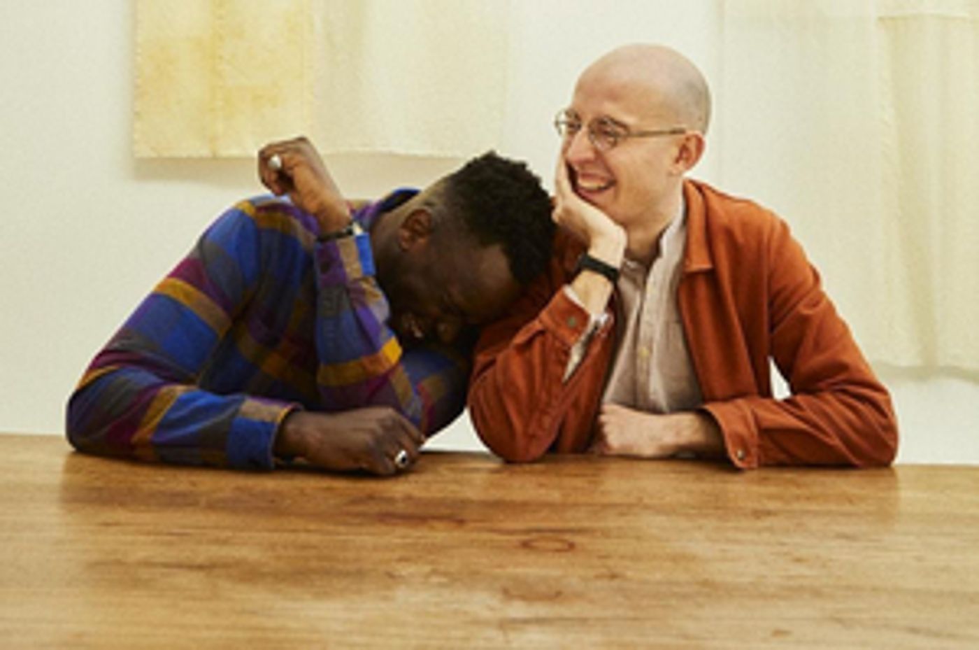 MR JUKES & BARNEY ARTIST Announce Joint Album & Share 'Vibrate' Video MR JUKES & BARNEY ARTIST Announce Joint Album & Share 'Vibrate' Video Image