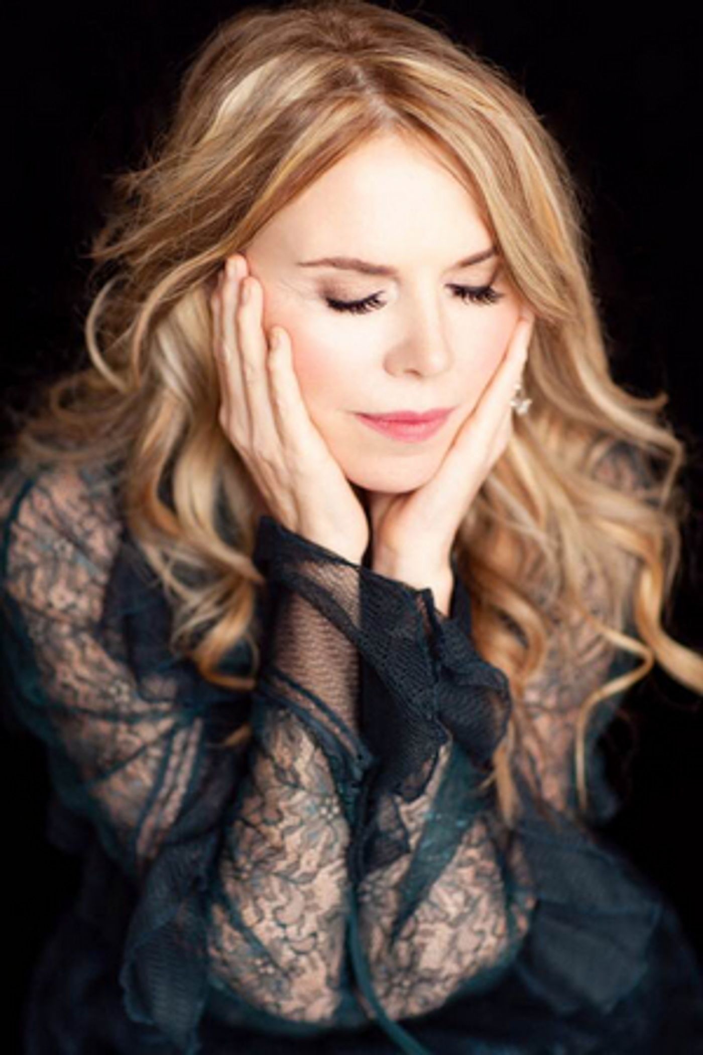 Mary Fahl Will Perform Live at Sellersville Theater in June Mary Fahl Will Perform Live at Sellersville Theater in June Image