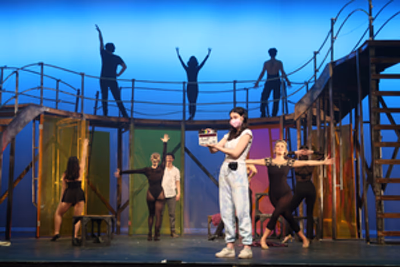 Student Blog: Northwestern's Dolphin Show Still Has Magic to Do  Image