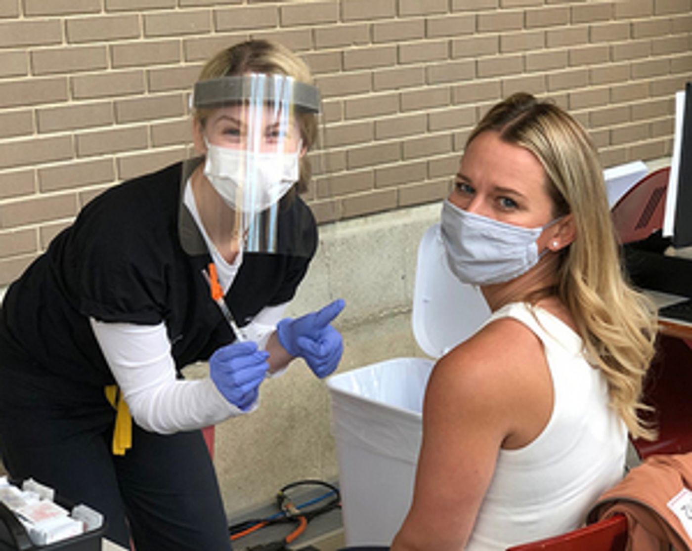 10,000th COVID-19 Vaccine Delivered at Arena Stage 10,000th COVID-19 Vaccine Delivered at Arena Stage Image