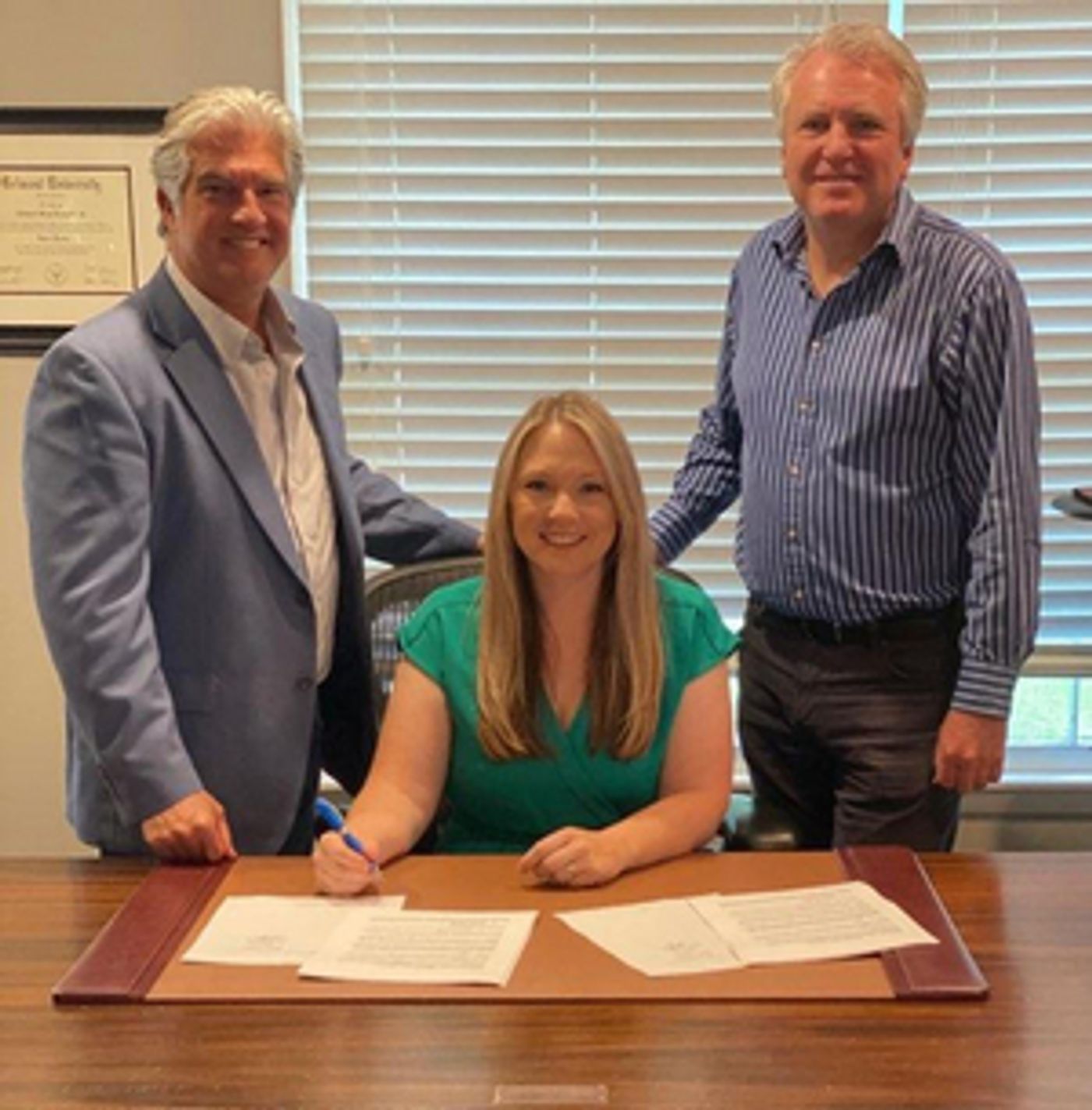 Kristy Cox Joins Billy Blue Records  Image