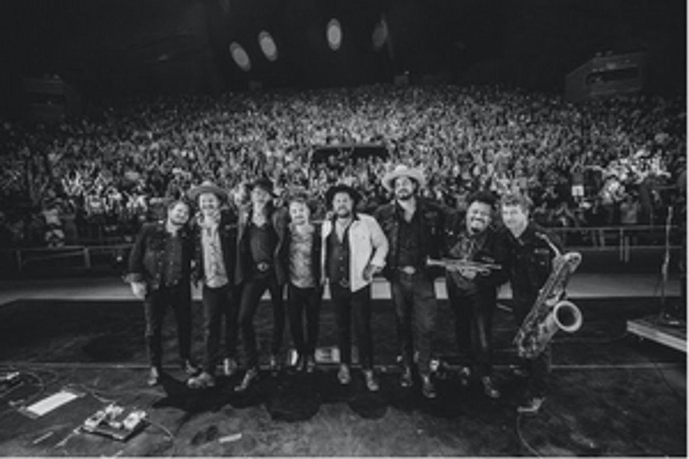 Nathaniel Rateliff Confirms Night Sweats Return With Tour  Image