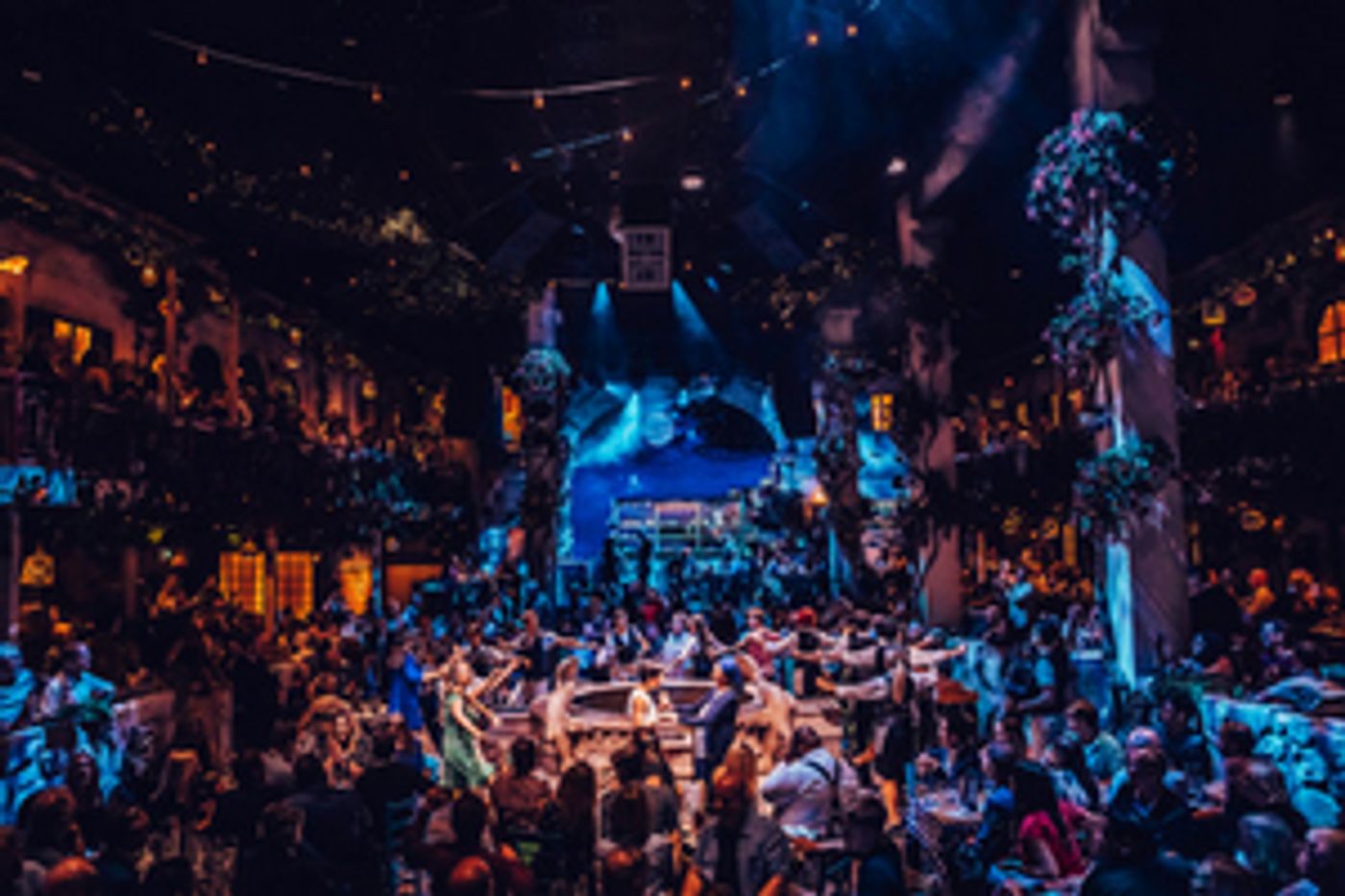 MAMMA MIA! THE PARTY Will Reopen on 1 October at The O2 London  Image