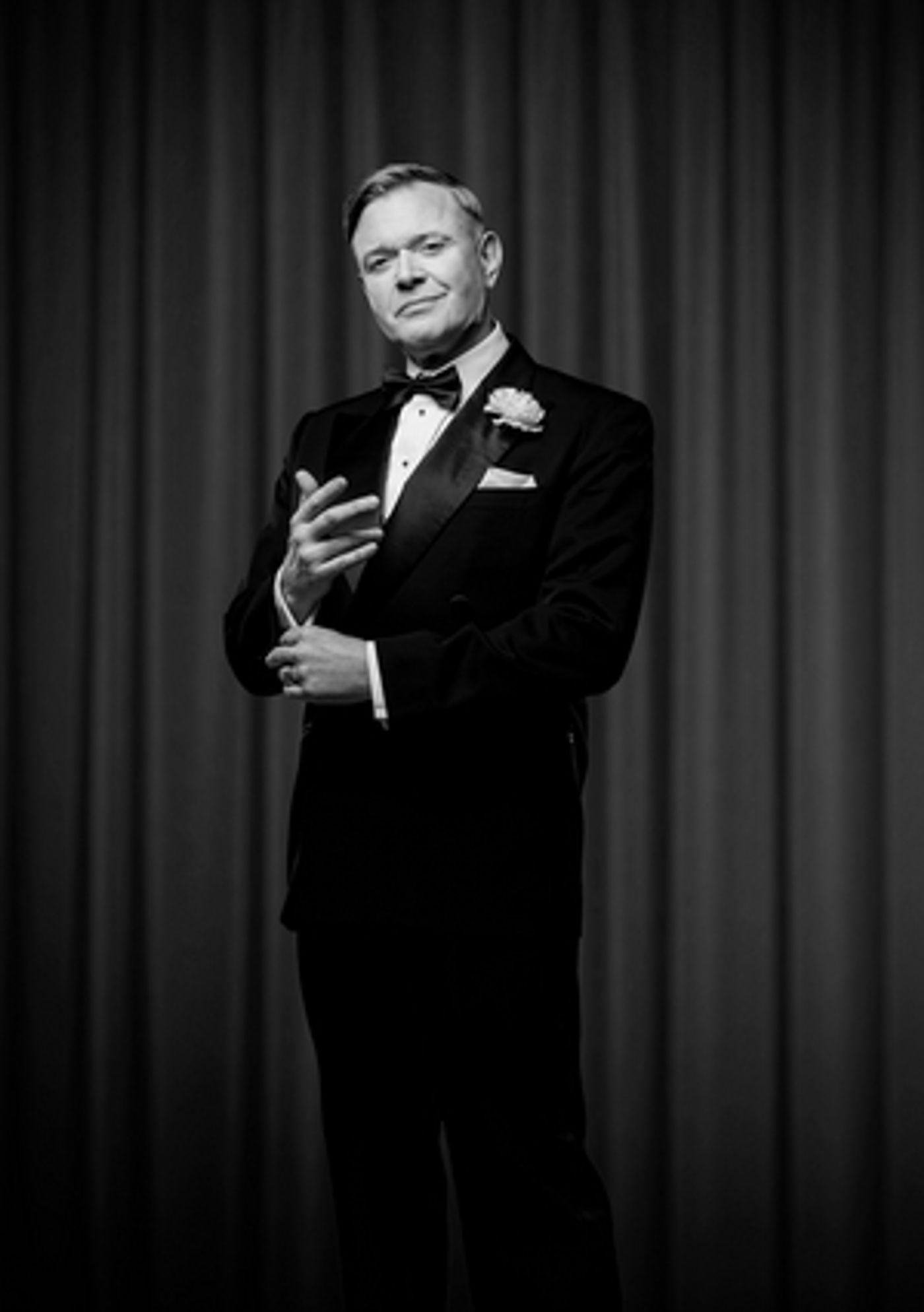 Darren Day Joins CHICAGO UK Tour Cast As Billy Flynn Darren Day Joins CHICAGO UK Tour Cast As Billy Flynn Image