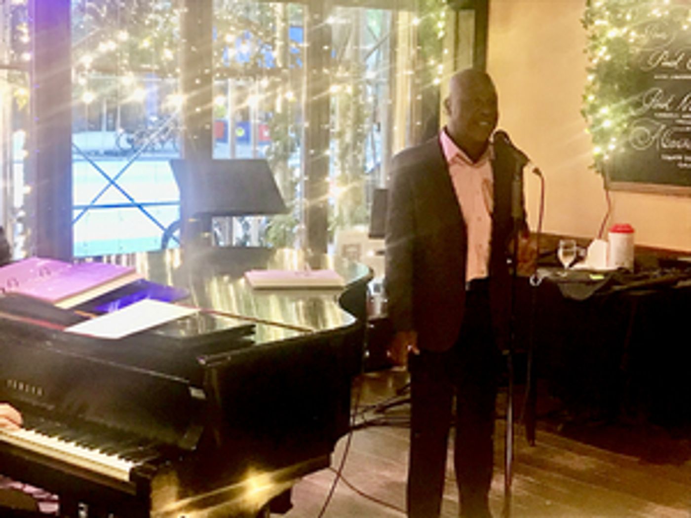 Review: Aaron Lee Battle Tames the Heat With Cool Jazz at West Bank Cafe Review: Aaron Lee Battle Tames the Heat With Cool Jazz at West Bank Cafe Image