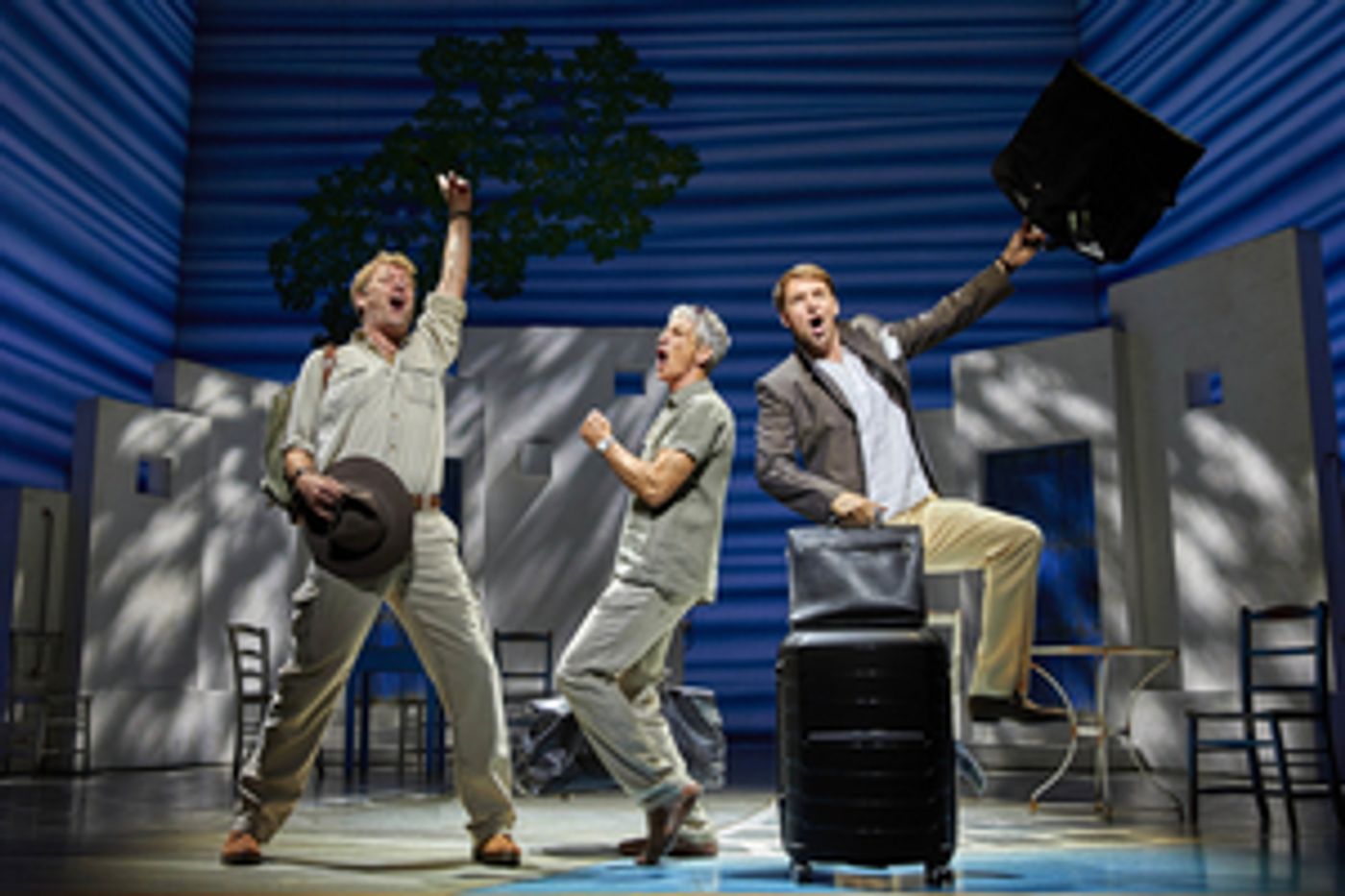 Mazz Murray, Richard Trinder, Neil Moors, Stephen Beckett, and More Set For West End Return of MAMMA MIA!  Image