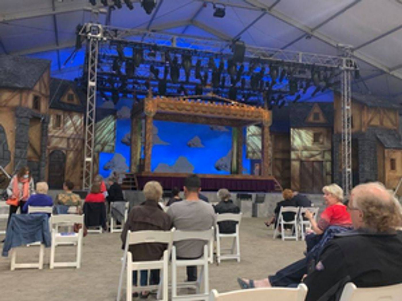 Review: SPAMALOT at Ogunquit Playhouse  Image