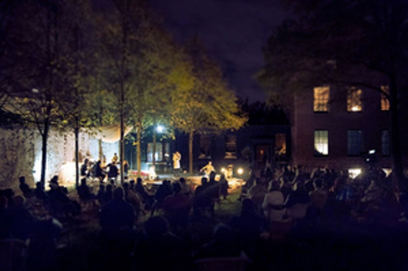 New Riverside Outdoor Theatre, Shipwright, Opens on the Grounds of the Master Shipwright's House Near Deptford  Image