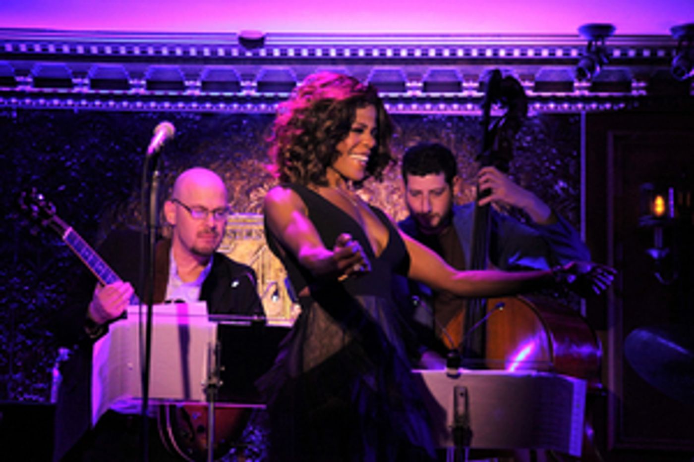Review: Nicole Henry Leaves Her Audience FEELING GOOD! at Feinstein's/54 Below Review: Nicole Henry Leaves Her Audience FEELING GOOD! at Feinstein's/54 Below Image