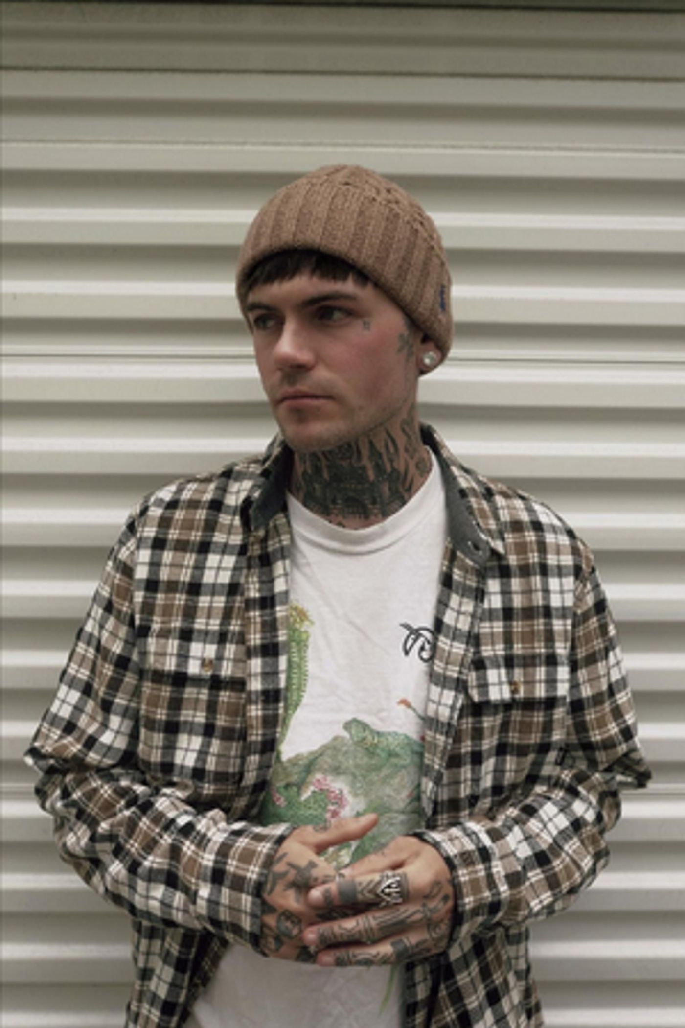 Oliver Francis Releases New Single & Video 'PENTHOUSE'  Image