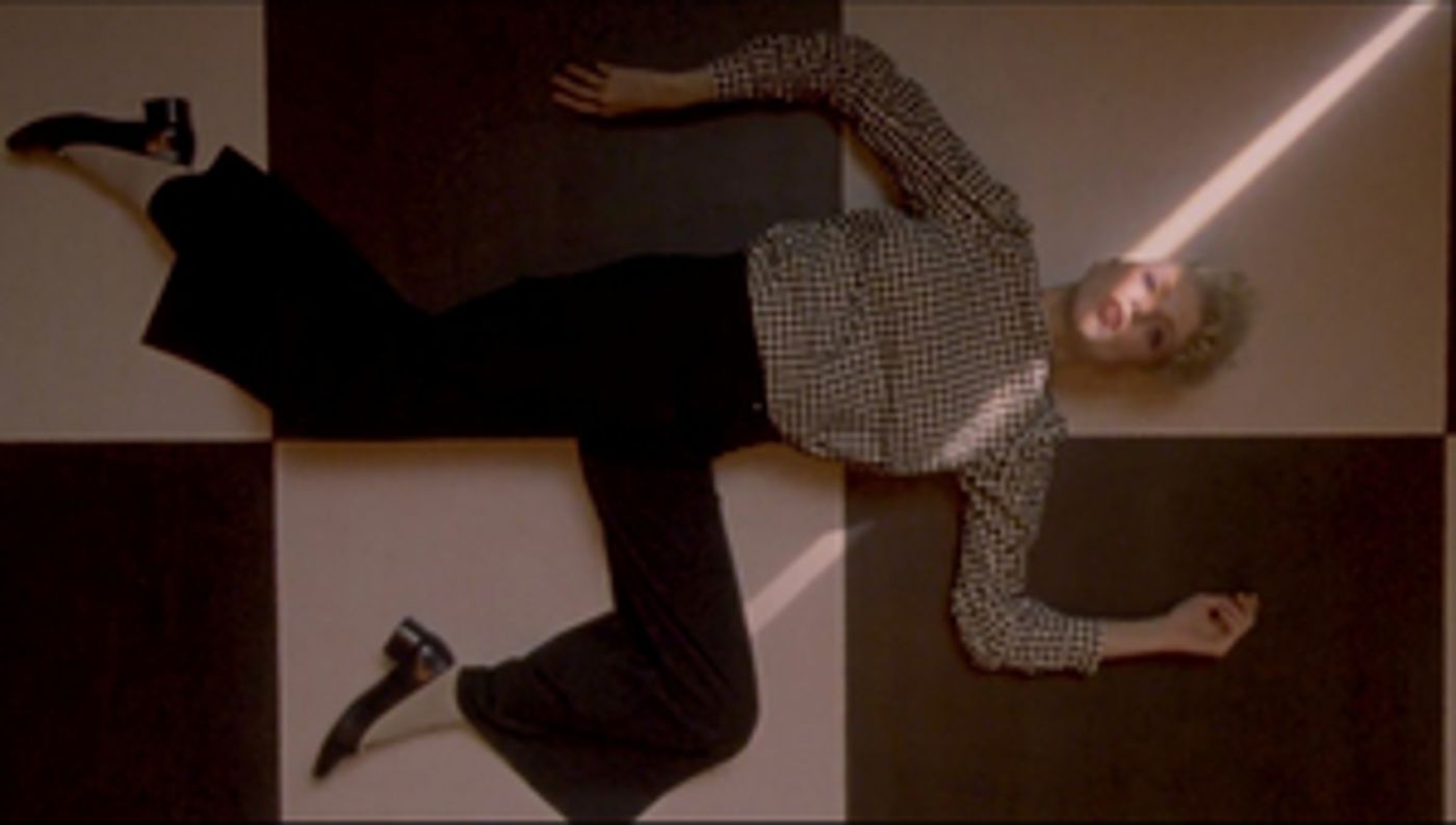 Elke Releases Zac Farro Produced Single 'Vacuum'  Image