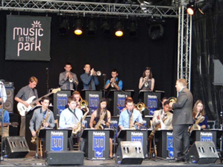Blue Curtain to Return to Pettoranello Gardens With A Free Concert Featuring the Philadelphia Jazz Orchestra Image